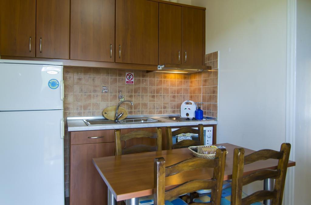 Katia Apartments Gaios Phòng bức ảnh